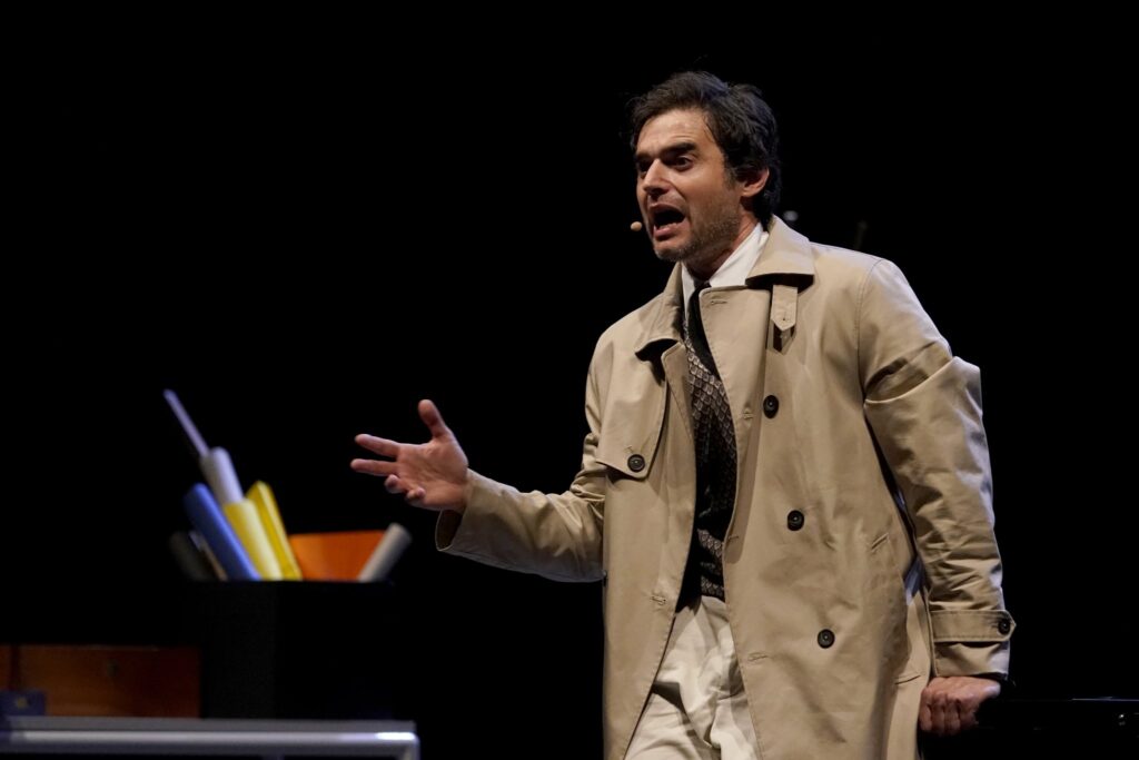"Un Amore" di Buzzati al Teatro Luciani