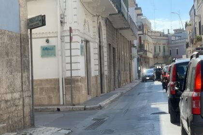 Incidente stradale Estramurale San Pietro Acquaviva delle Fonti con danni alle vetture