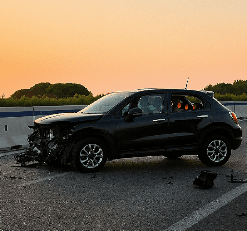 Incidente auto SS16 Cozze Polignano: un veicolo è finito contro il guard rail nelle prime ore del mattino.