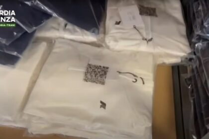 Contraffazione BAT: sequestrati 100.000 capi e 3 opifici dalla Guardia di Finanza