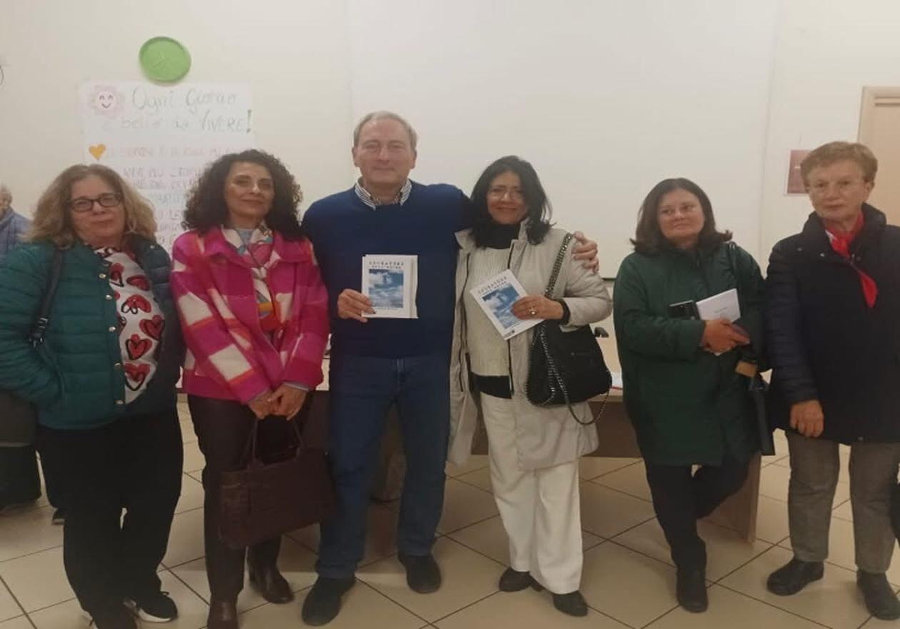 Foto di Giuseppe Milella Santeramo con Anna Larato alla presentazione del libro "Sfumature nell'anima" a Santeramo