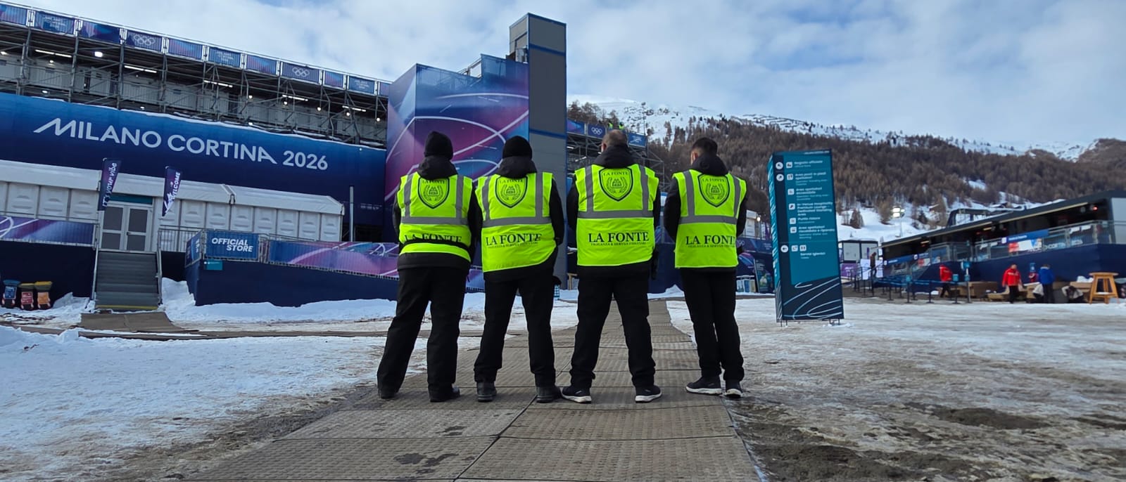 Squadra operativa della Vigilanza La Fonte in servizio a Livigno durante le Olimpiadi invernali 2026.
