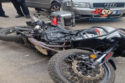 incidente-acquaviva-delle-fonti-audi-moto-via-maselli-campagna